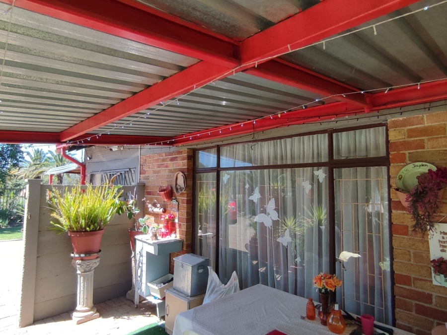 4 Bedroom Property for Sale in Pellissier Free State